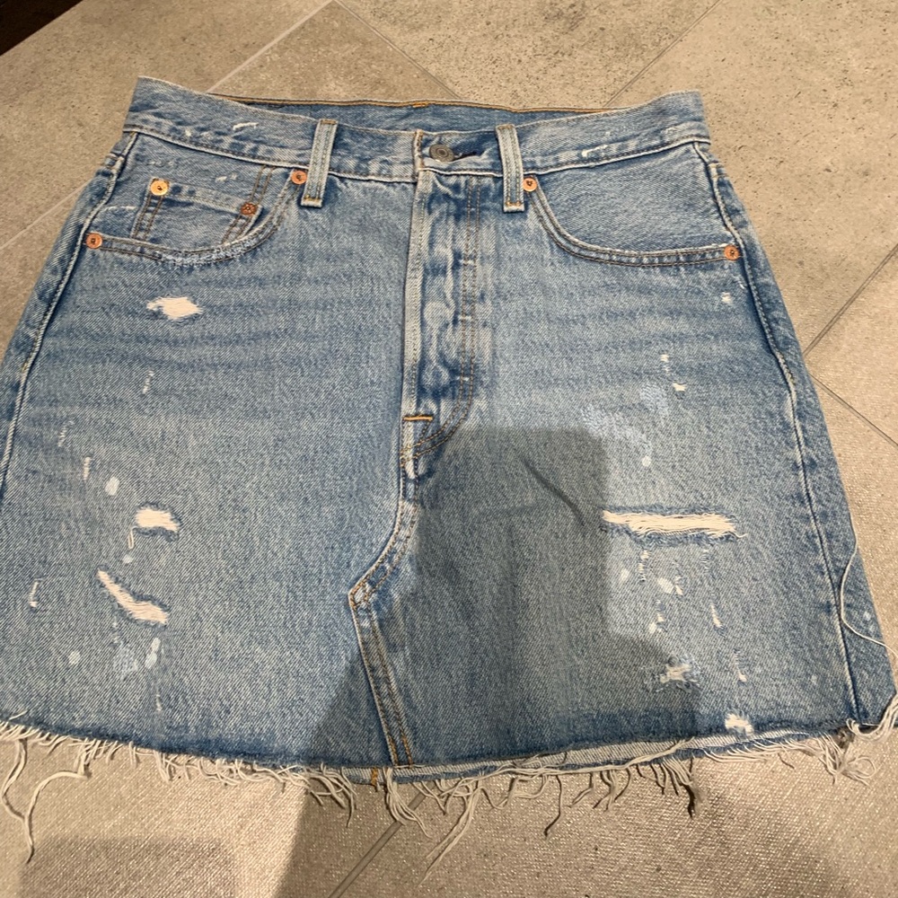 Levi’s high waisted jean skirt